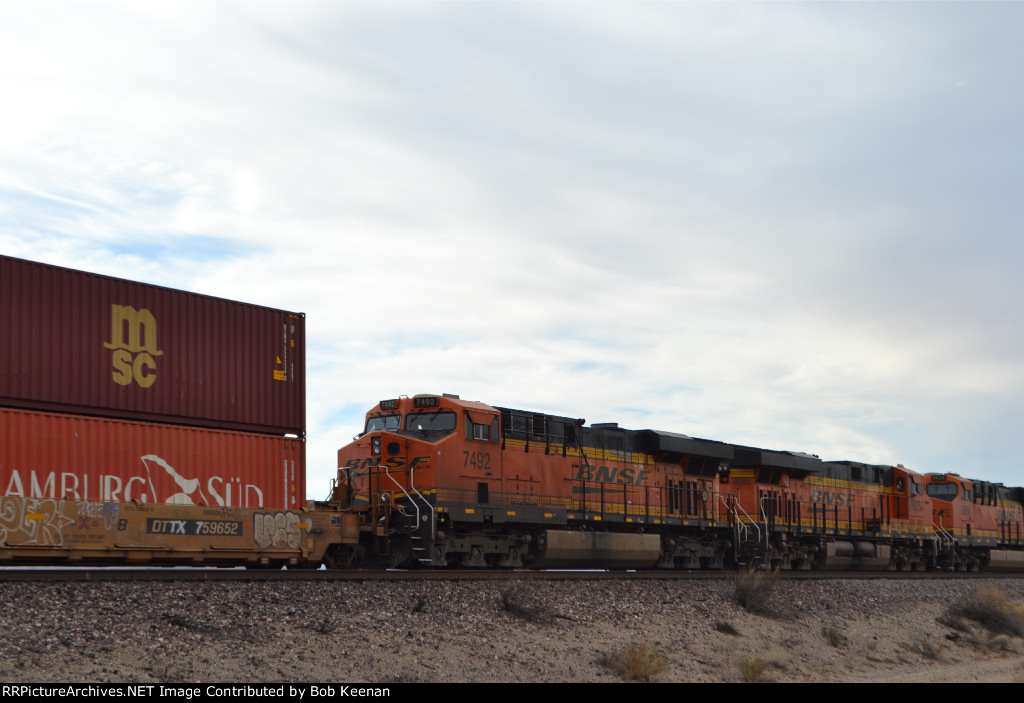 BNSF 7492